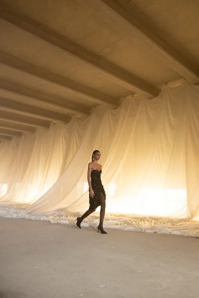 Look 145